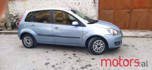 2007' Ford Fiesta photo #4