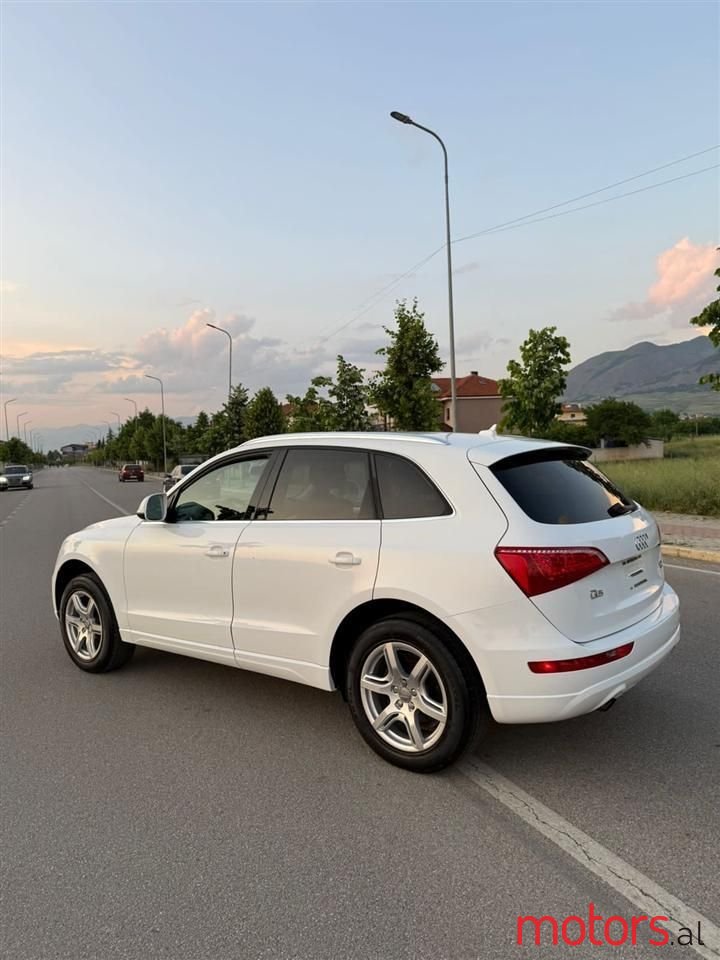 2012' Audi Q5 photo #6