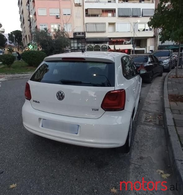 2012' Volkswagen Polo photo #5