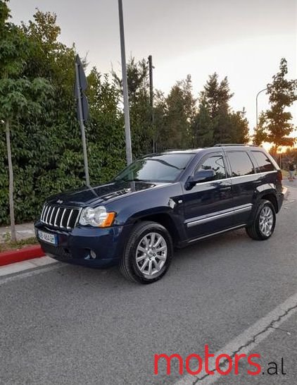 2006' Jeep Grand Cherokee photo #1