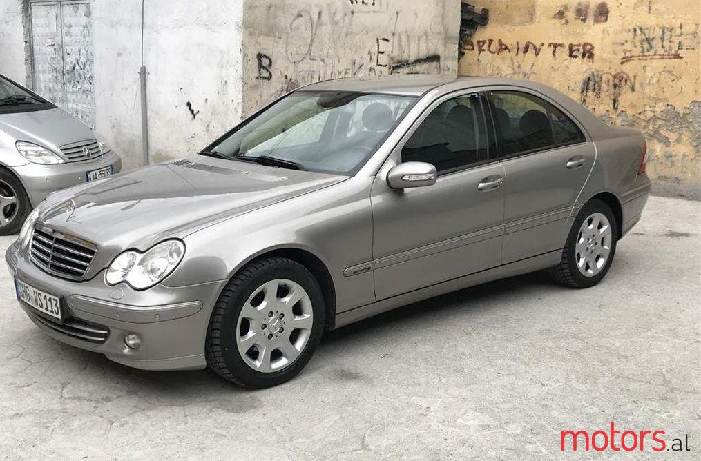 2005' Mercedes-Benz C 220 photo #1