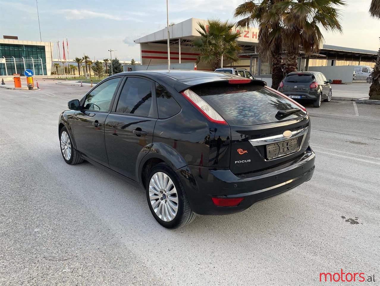 2009' Ford Focus photo #6