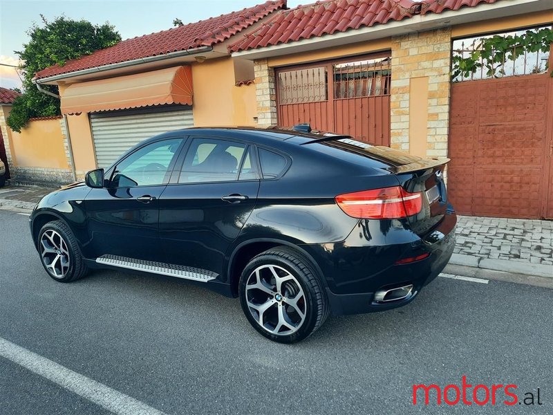 2010' BMW X6 M photo #4