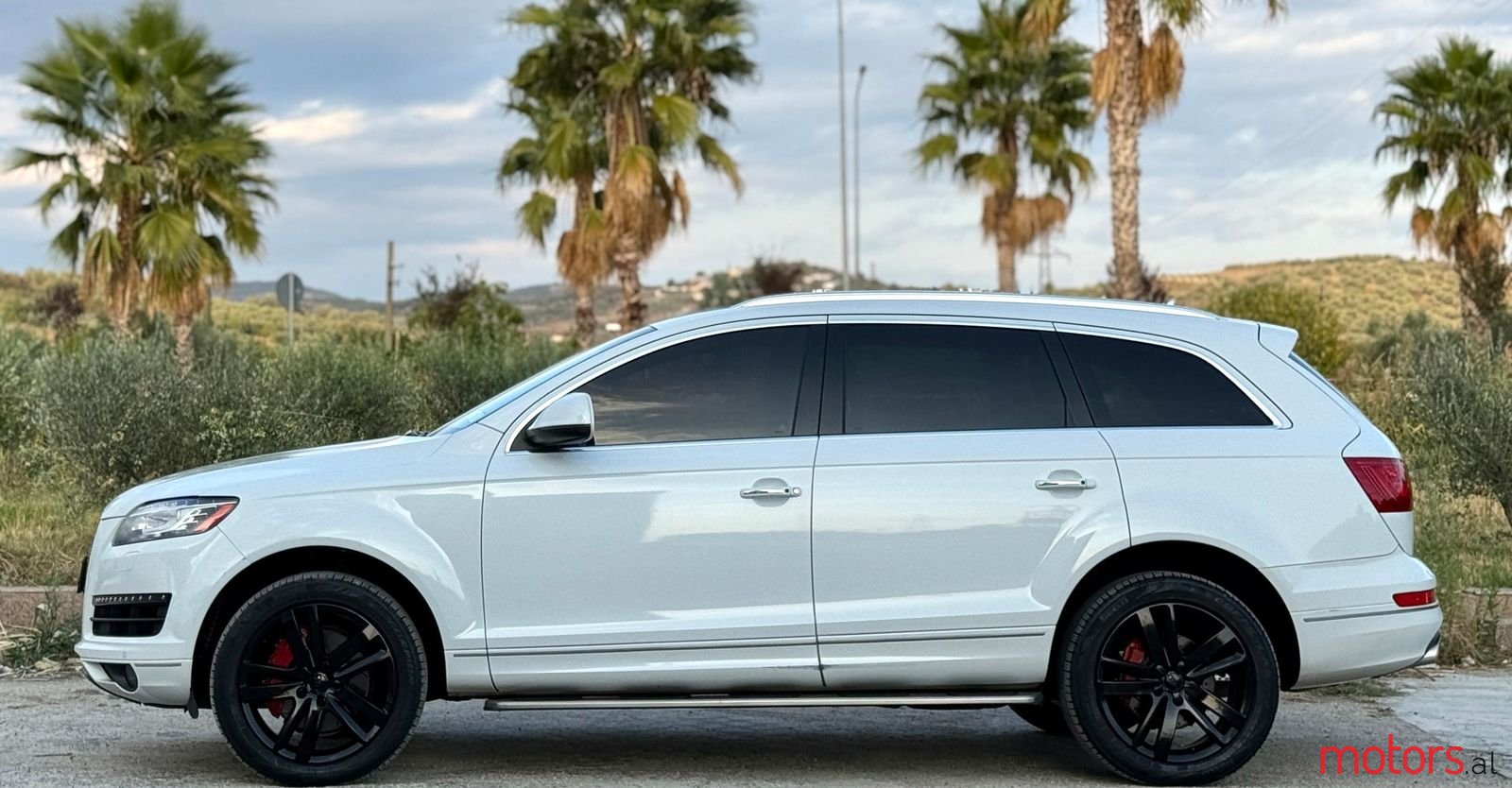 2014' Audi Q7 photo #6