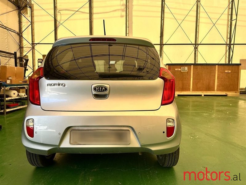 2011' Kia Picanto photo #5