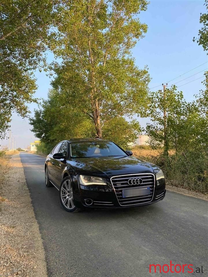 2013' Audi A8 photo #1