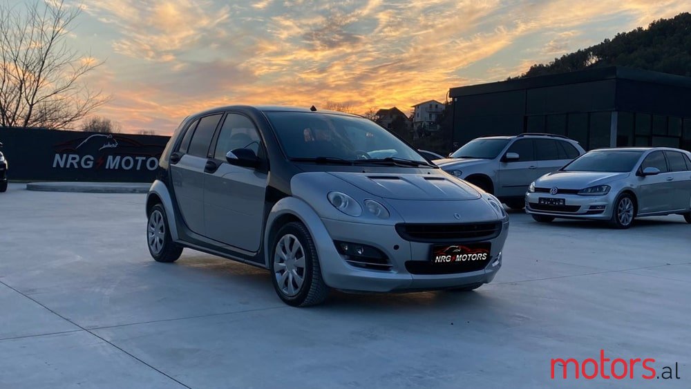 2004' Smart Forfour photo #2