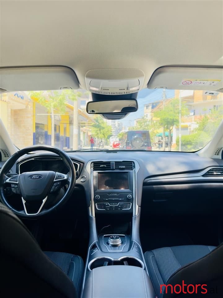 2019' Ford Mondeo photo #4