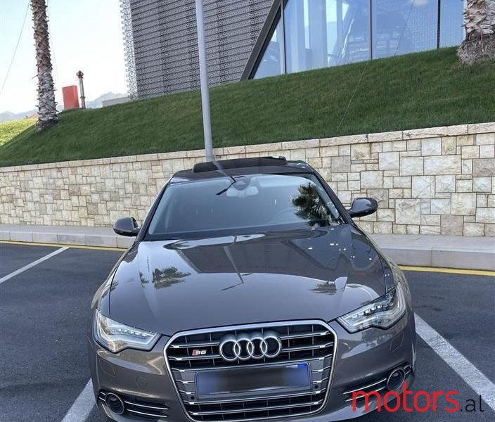 2012' Audi A6 photo #1