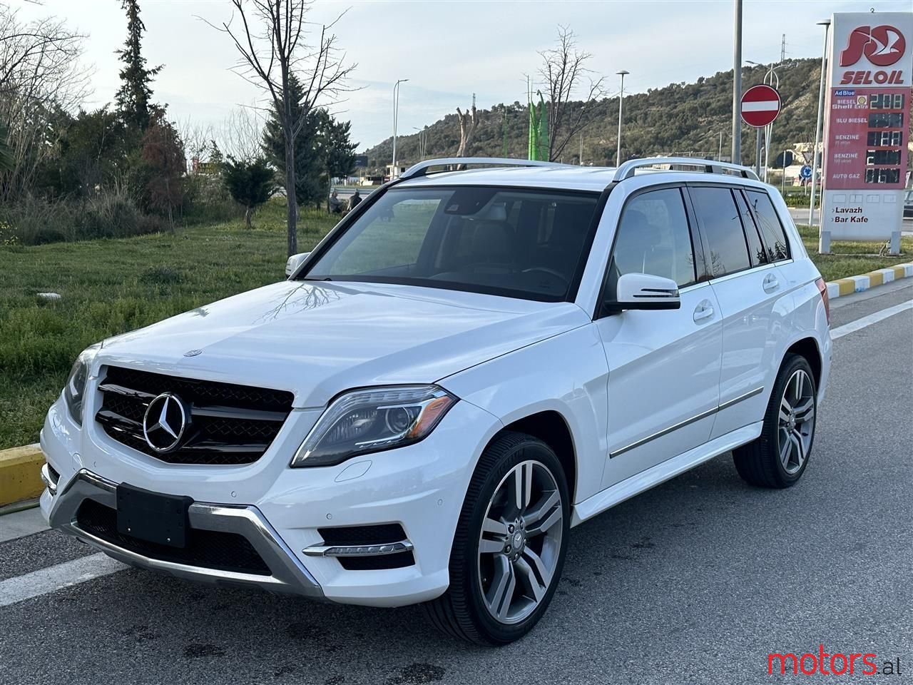2013' Mercedes-Benz GLK 250 photo #6