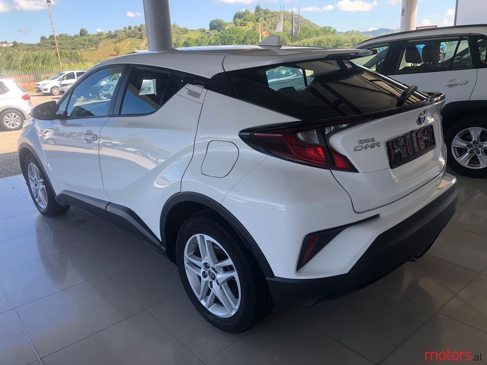 2023' Toyota C-HR photo #4