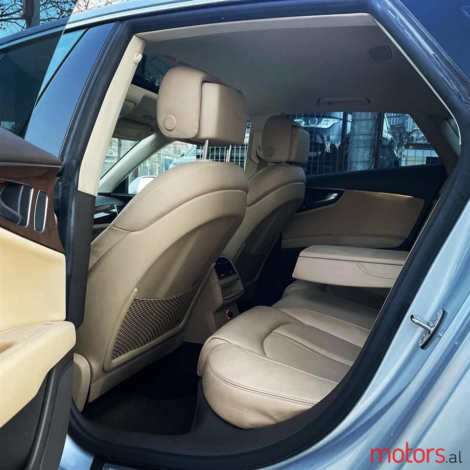 2013' Audi A7 photo #5