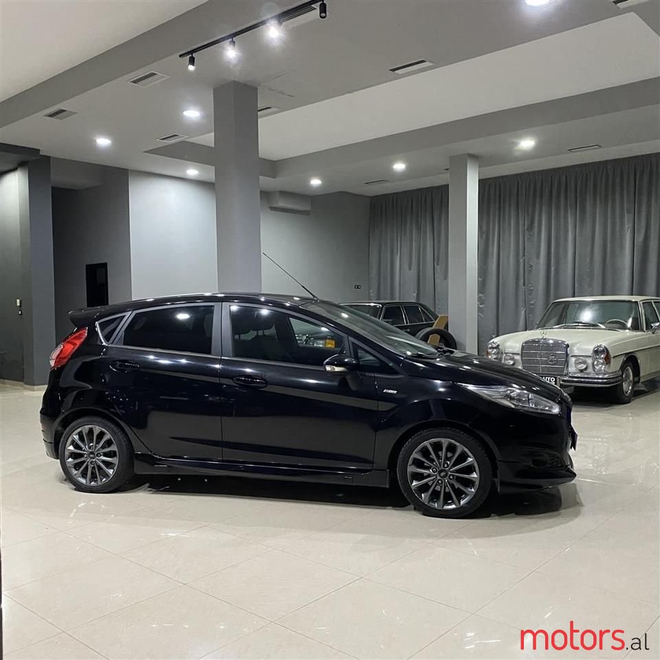 2017' Ford Fiesta photo #4