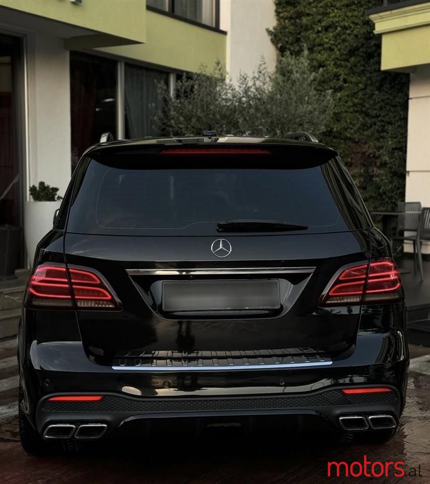 2017' Mercedes-Benz GLE 63 AMG photo #2