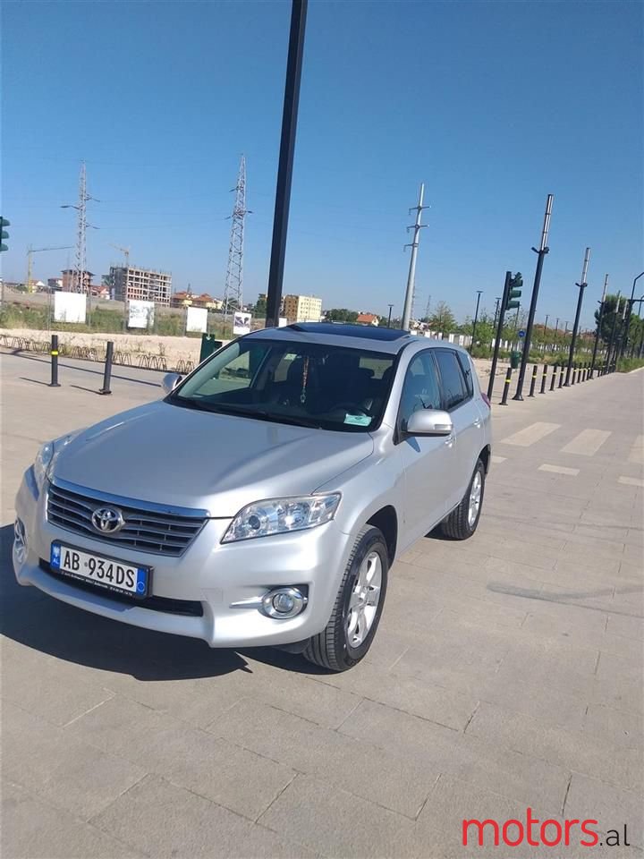 2010' Toyota RAV4 photo #1