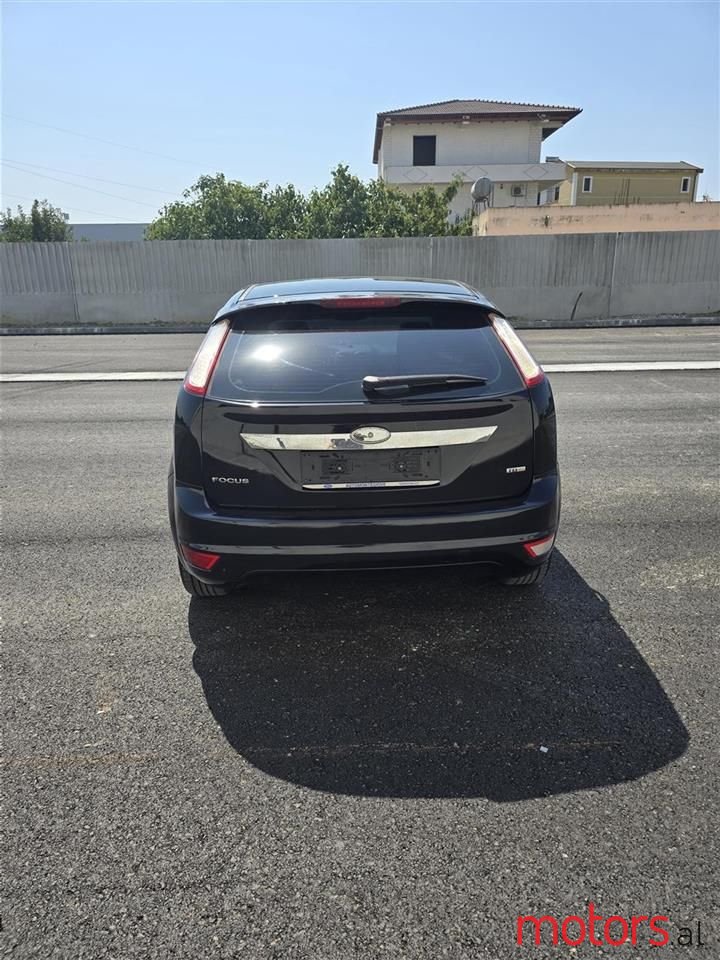 2009' Ford Focus photo #4