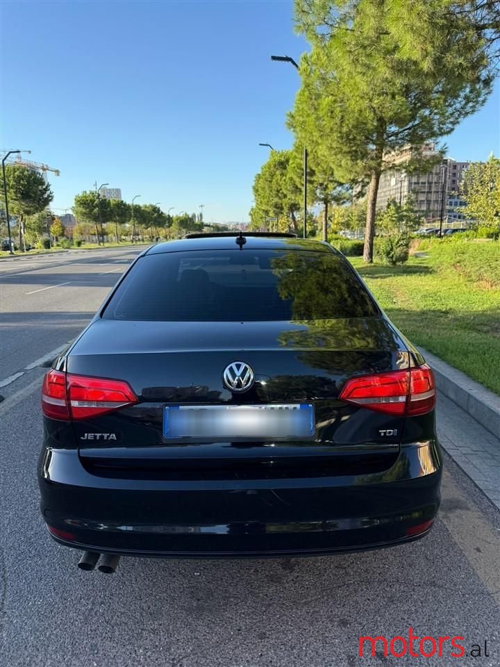 2015' Volkswagen Jetta photo #4