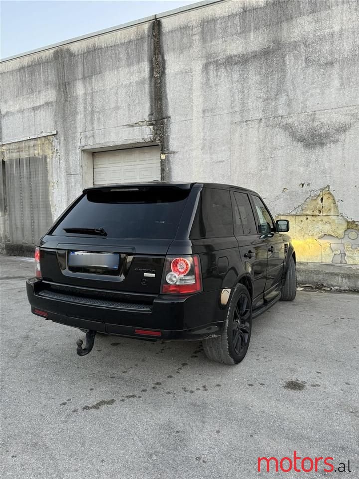 2011' Land Rover Range Rover Sport photo #2