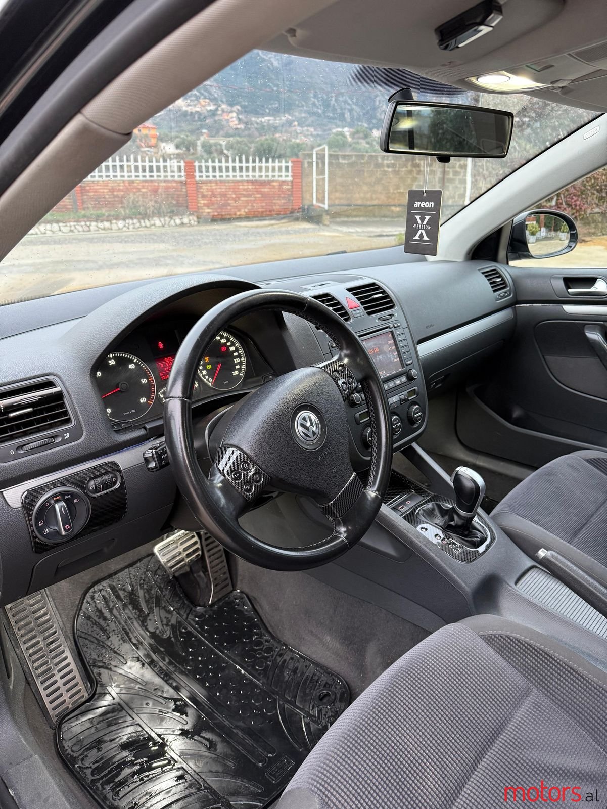2006' Volkswagen Jetta photo #6