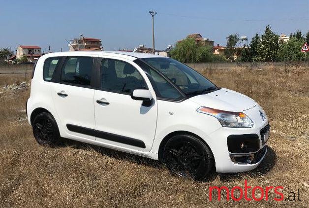 2011' Citroen C3 photo #1