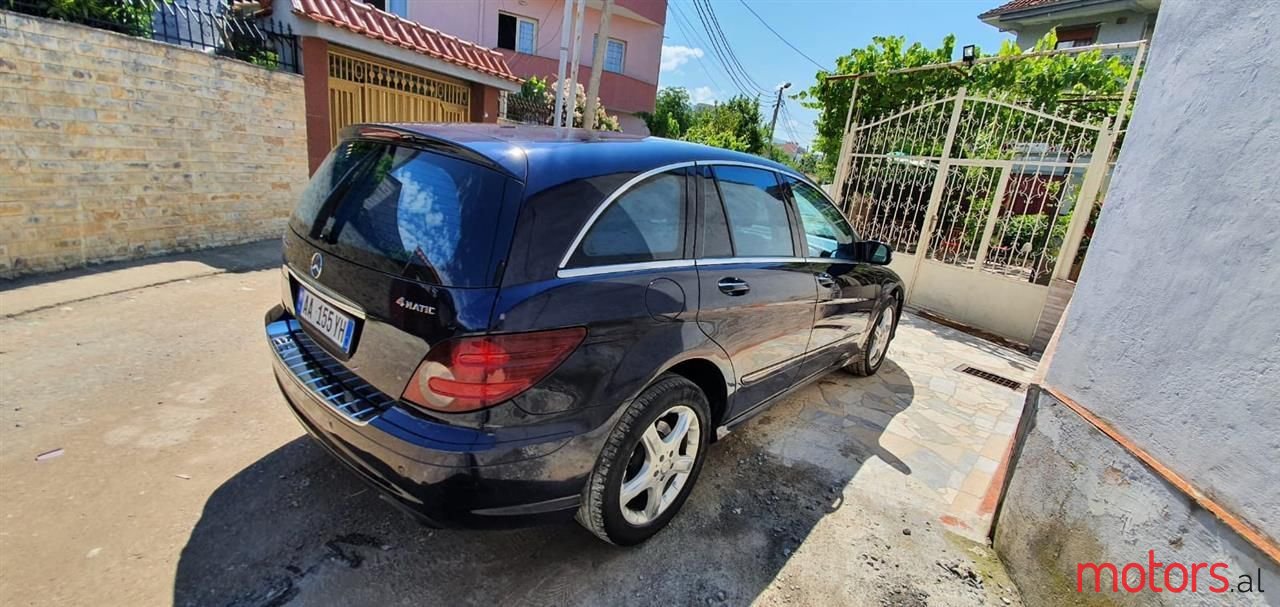 2008' Mercedes-Benz R 320 photo #5