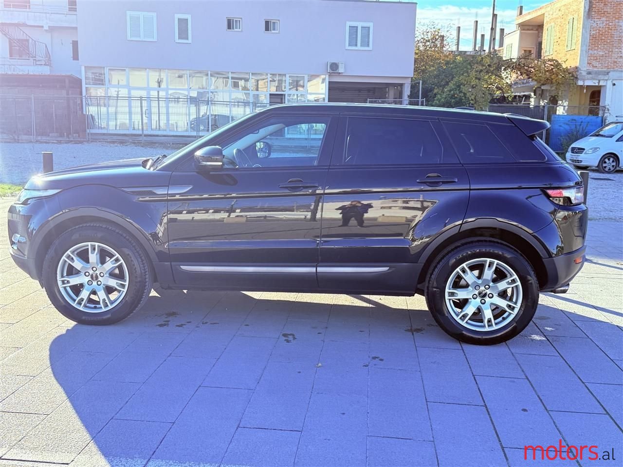 2012' Land Rover Range Rover Evoque photo #2