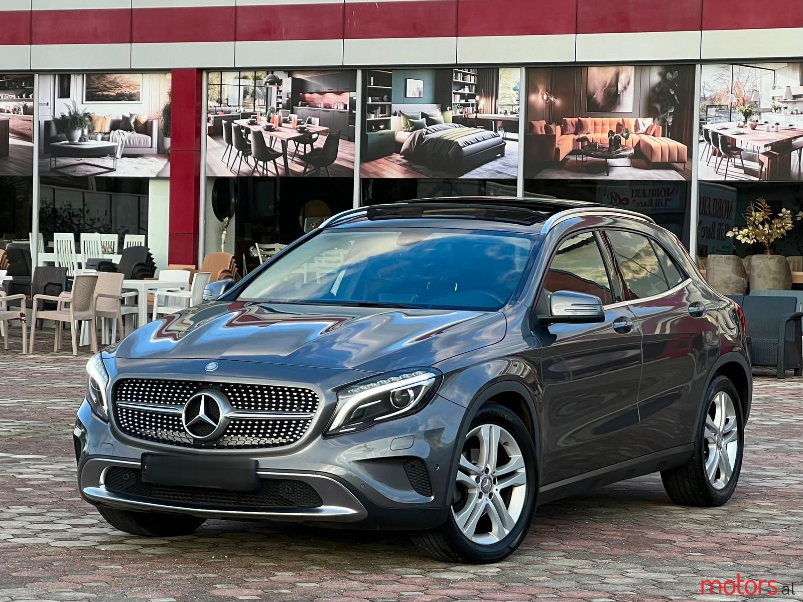 2015' Mercedes-Benz GLA 200 photo #1