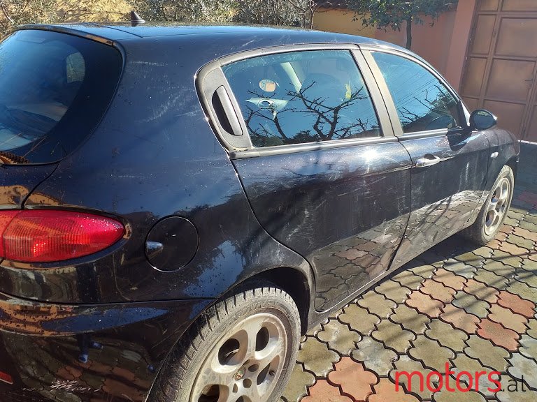 2007' Alfa Romeo 147 photo #1