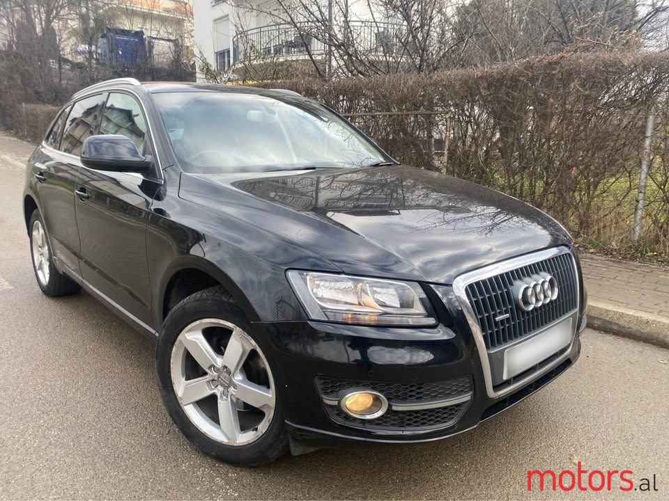 2011' Audi Q5 photo #2