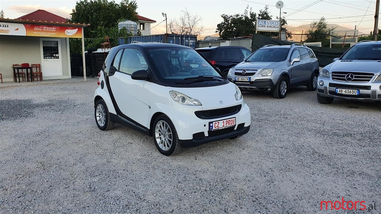 2008' Smart Fortwo photo #2