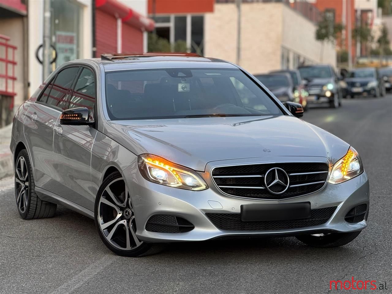 2016' Mercedes-Benz E 220 photo #1