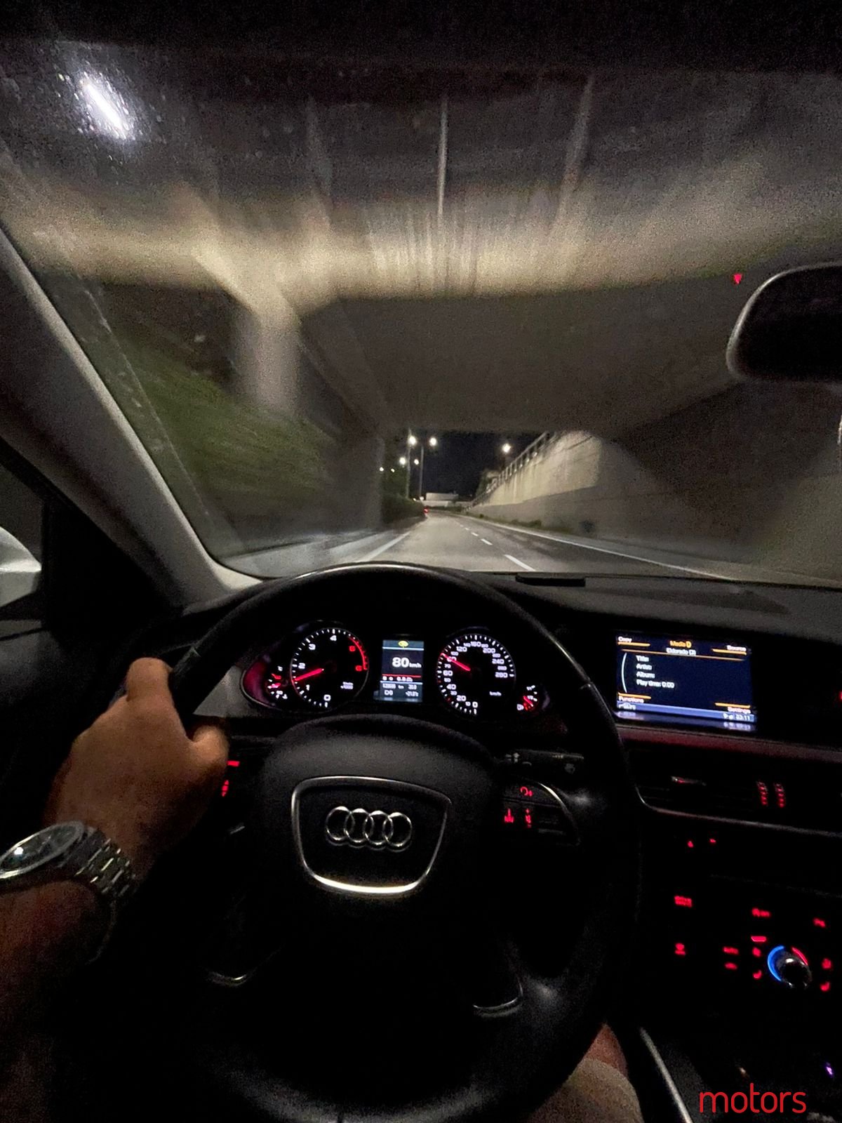 2013' Audi A4 photo #2