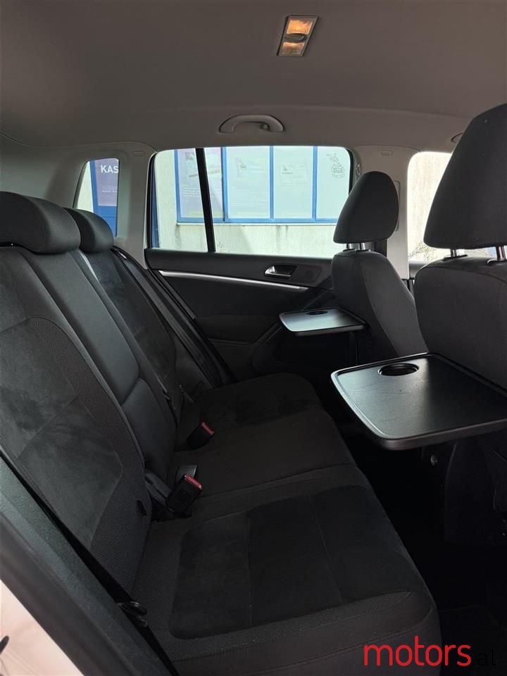 2013' Volkswagen Tiguan photo #6