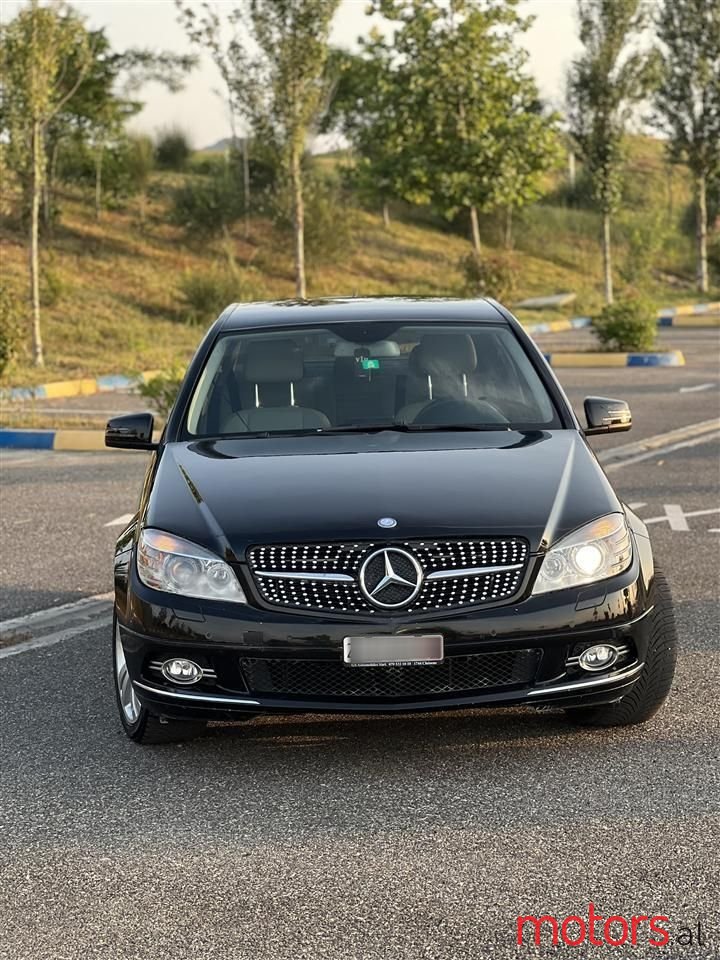 2010' Mercedes-Benz C 300 photo #5