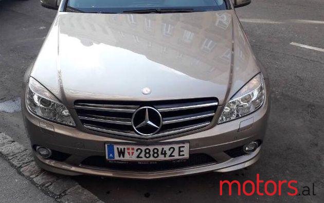 2009' Mercedes-Benz C-Class photo #1