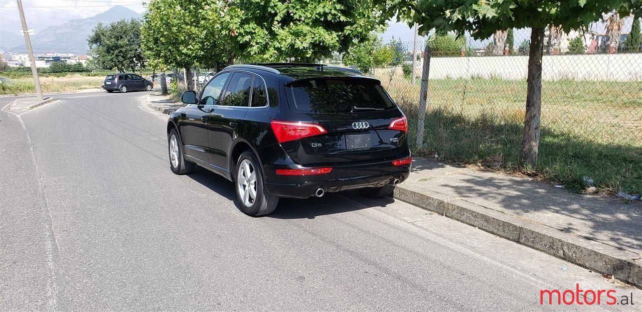 2012' Audi Q5 photo #2