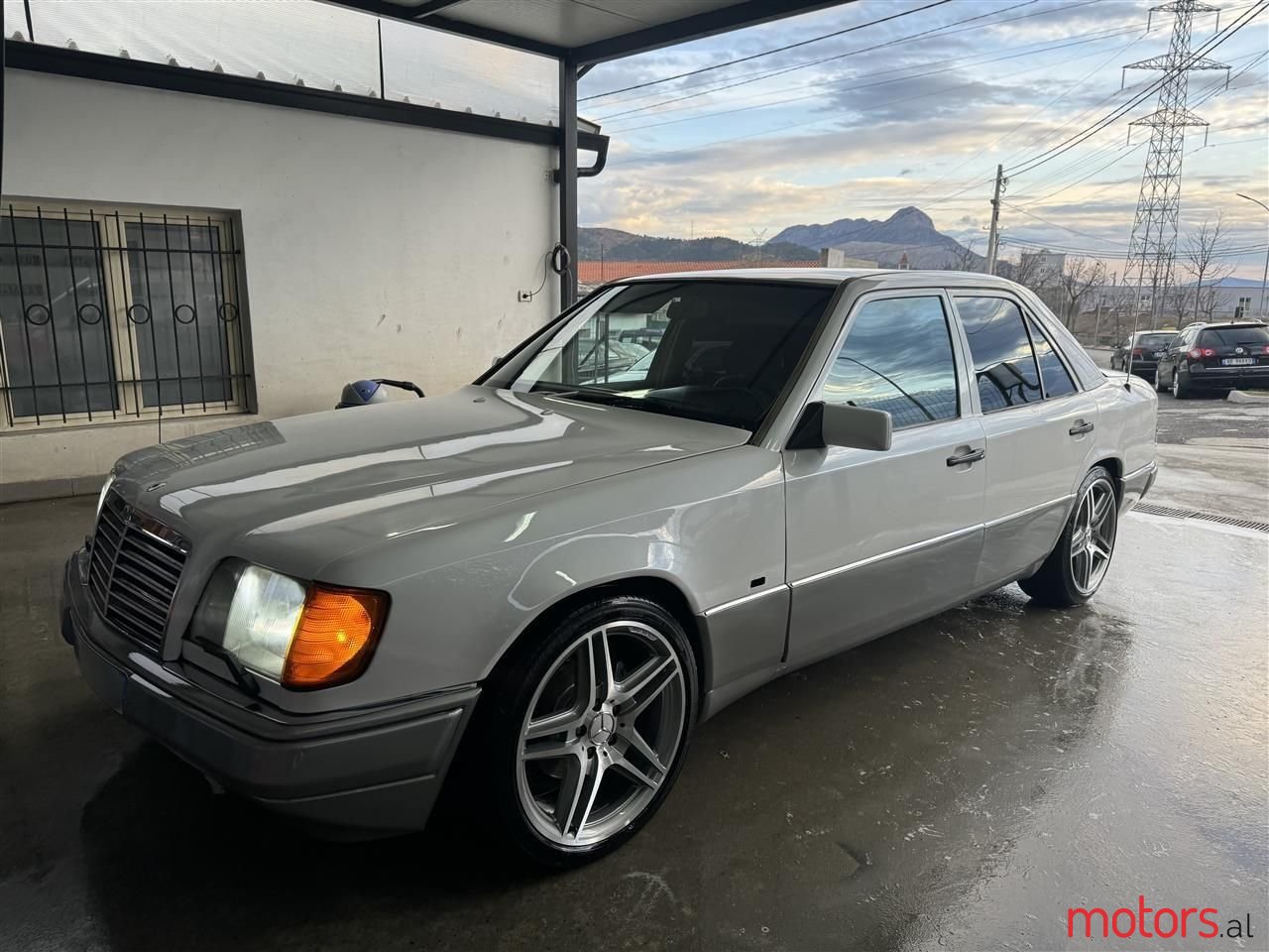 1994' Mercedes-Benz 250 photo #3