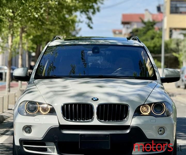 2010' BMW X5 photo #5