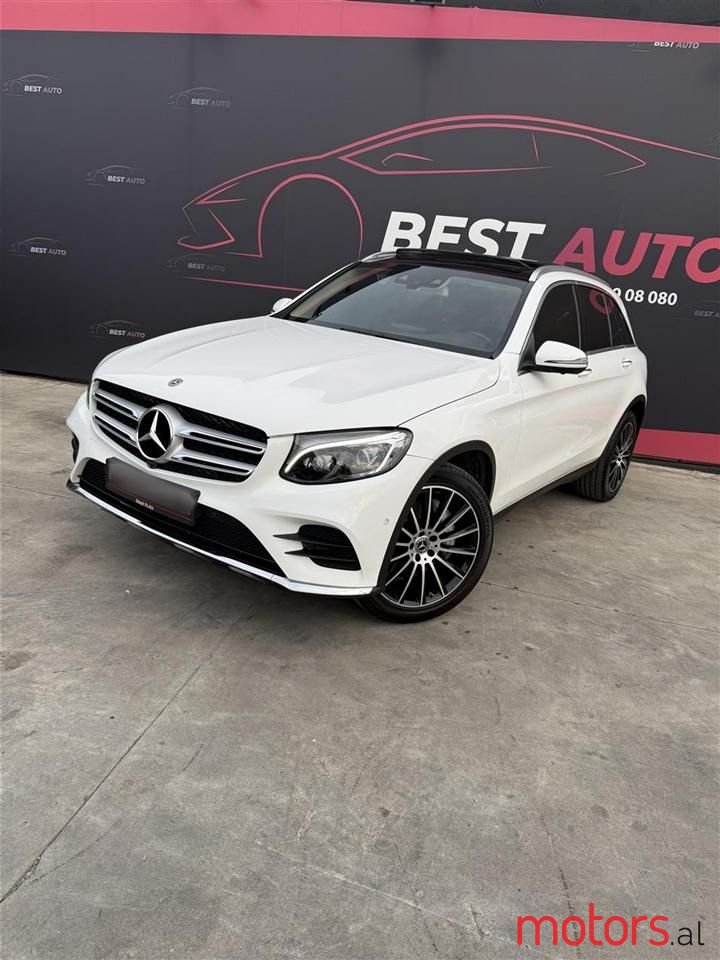 2018' Mercedes-Benz GLC 250 photo #4