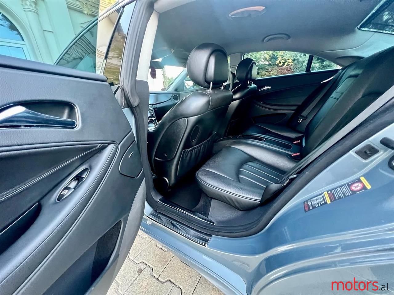 2007' Mercedes-Benz CLS 320 photo #2