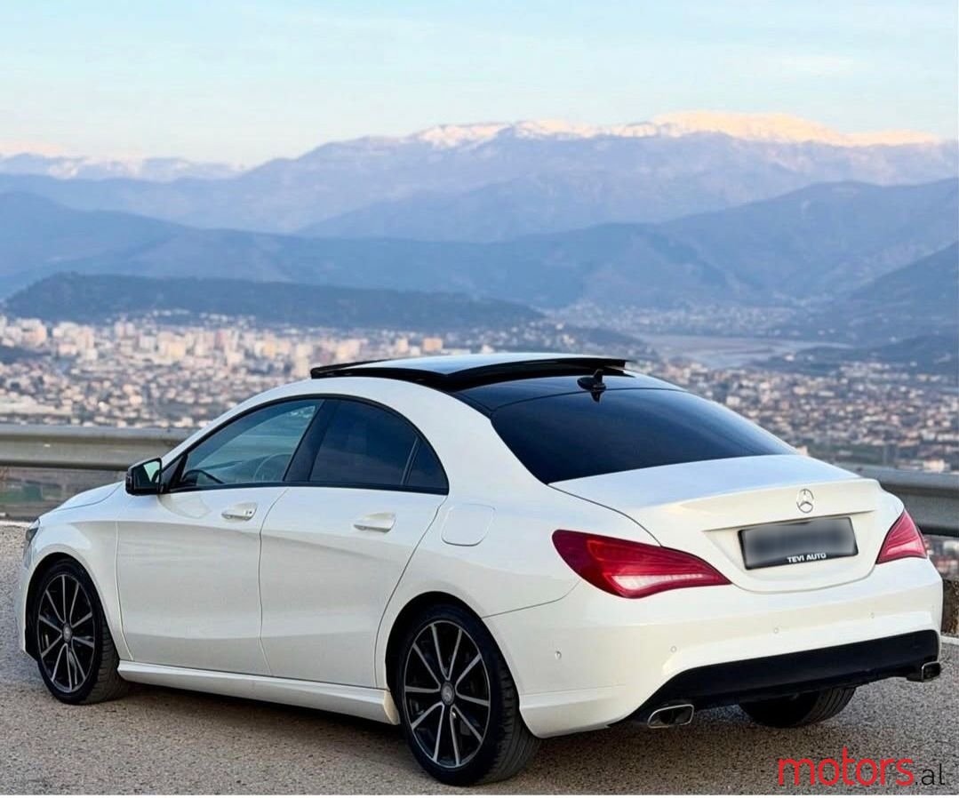 2014' Mercedes-Benz CLA 250 photo #2