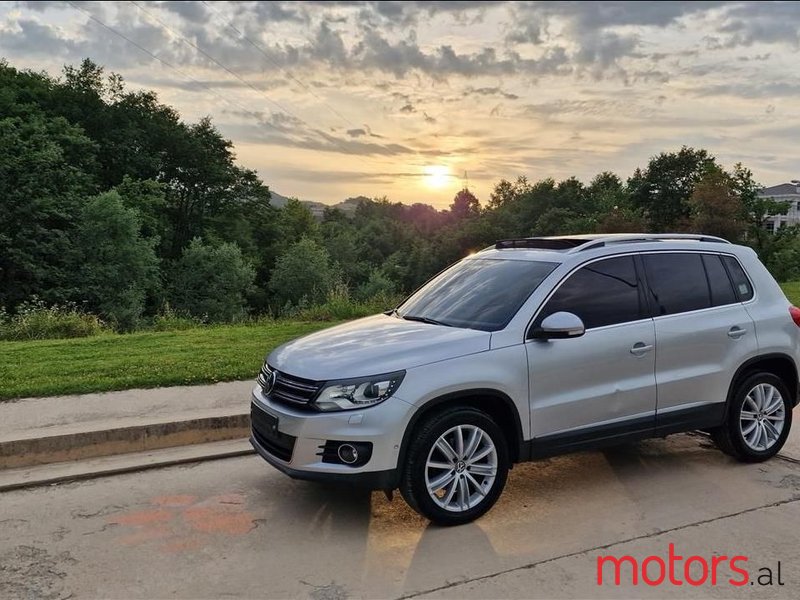 2013' Volkswagen Tiguan photo #1