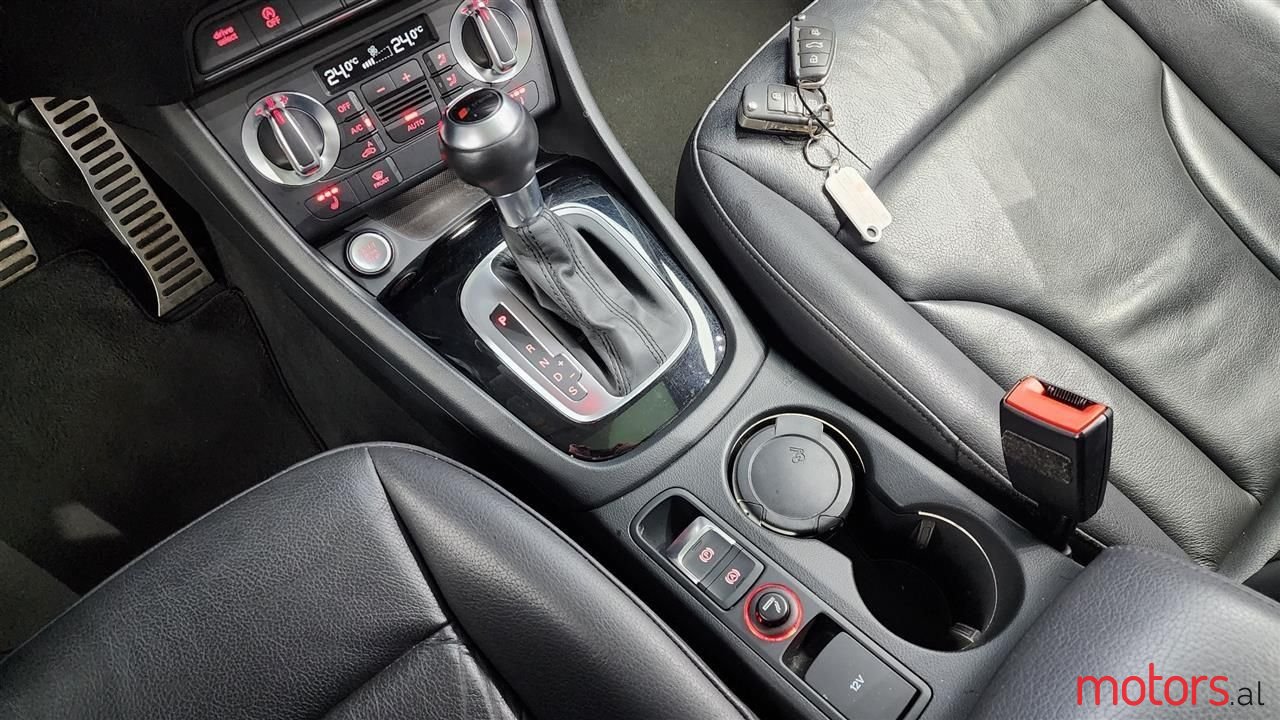 2015' Audi Q3 photo #1