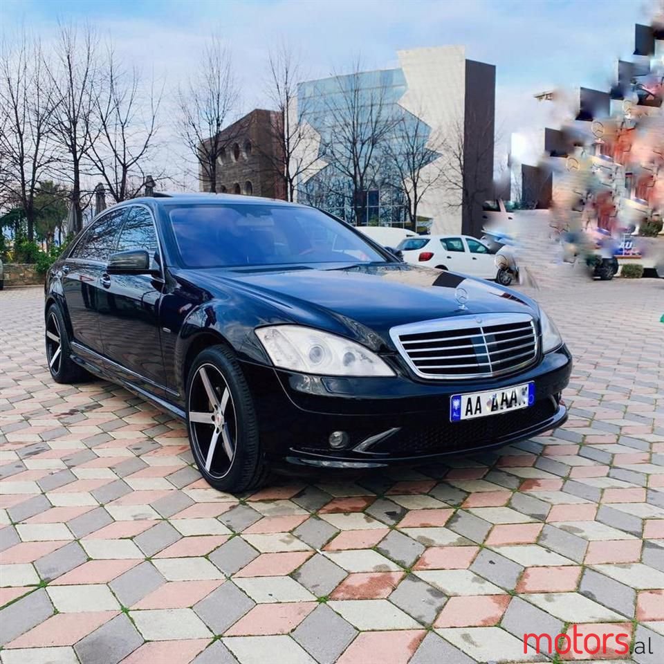 2009' Mercedes-Benz S 550 photo #3