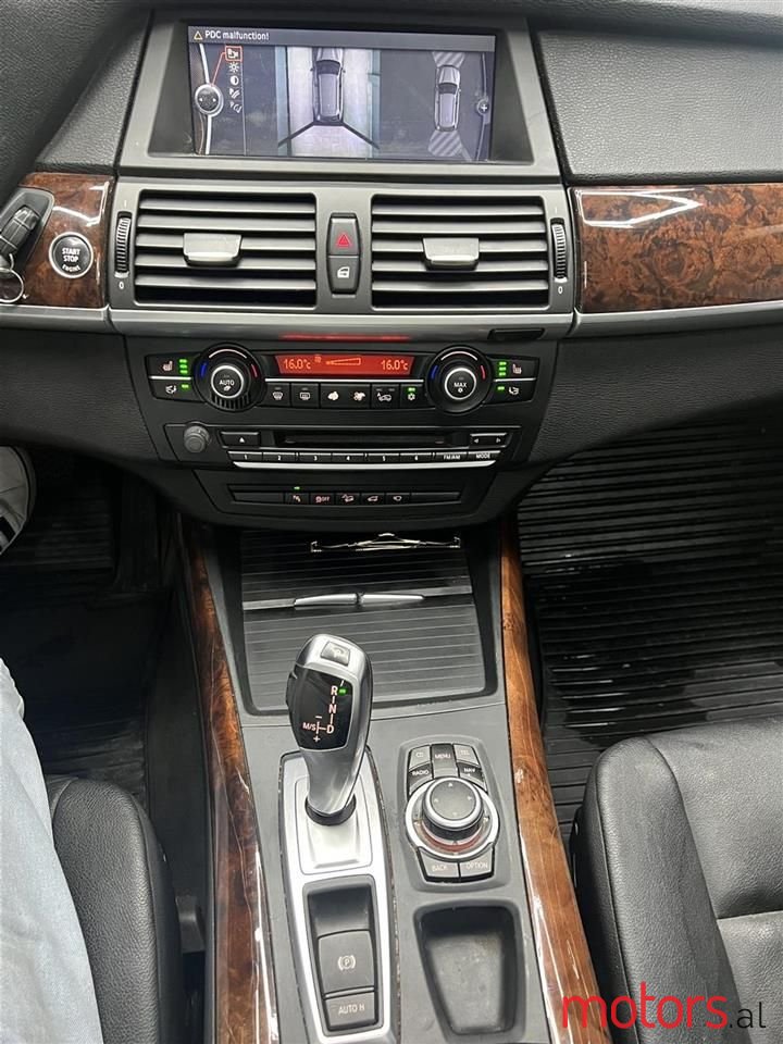 2011' BMW X5 photo #4