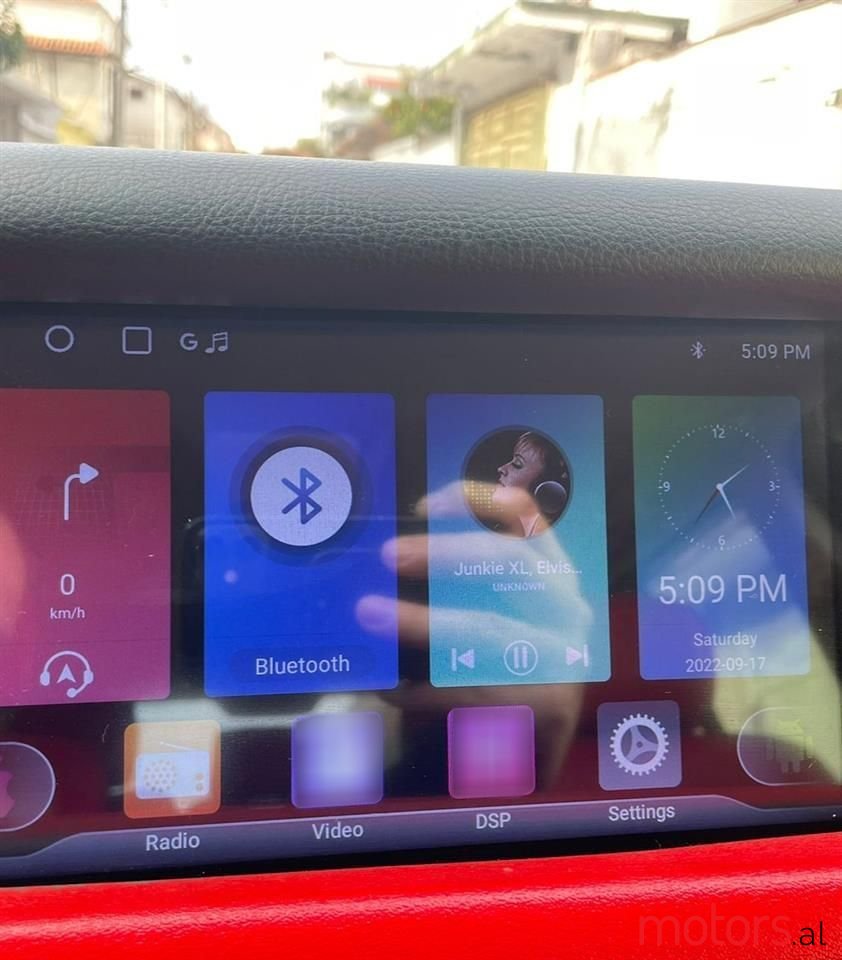 2003' Land Rover Range Rover photo #3