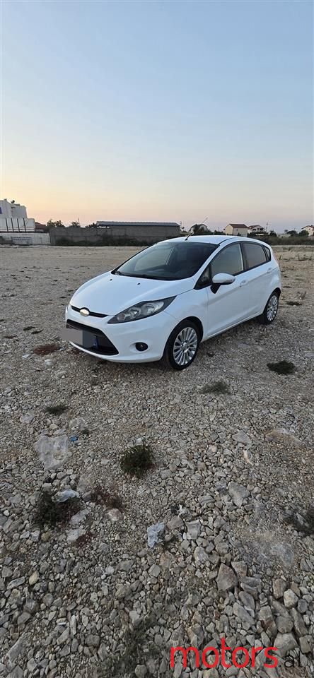 2009' Ford Fiesta photo #3