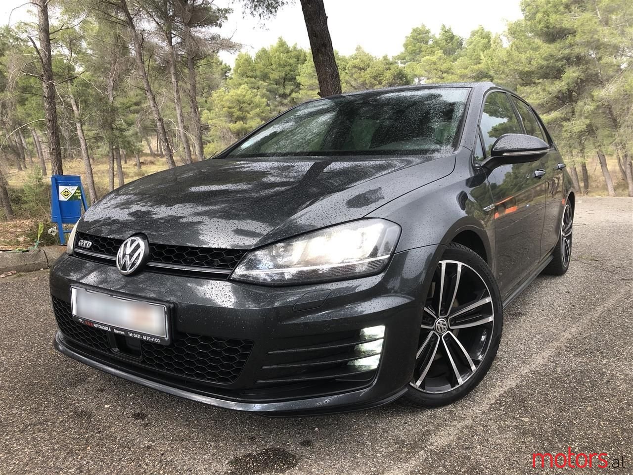 2014' Volkswagen Golf photo #1