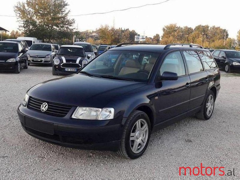 1998' Volkswagen Passat photo #1