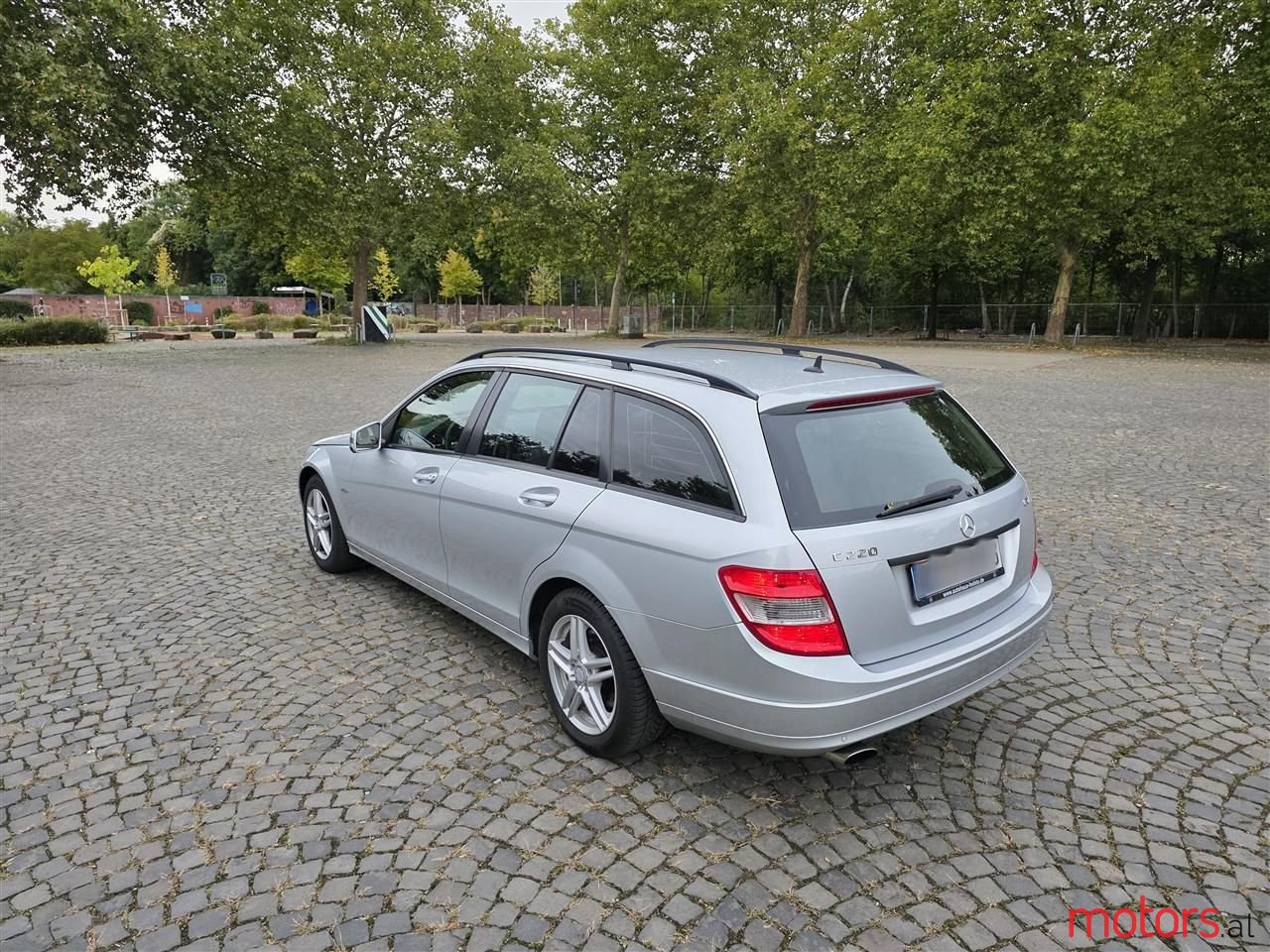 2009' Mercedes-Benz C 220 photo #5